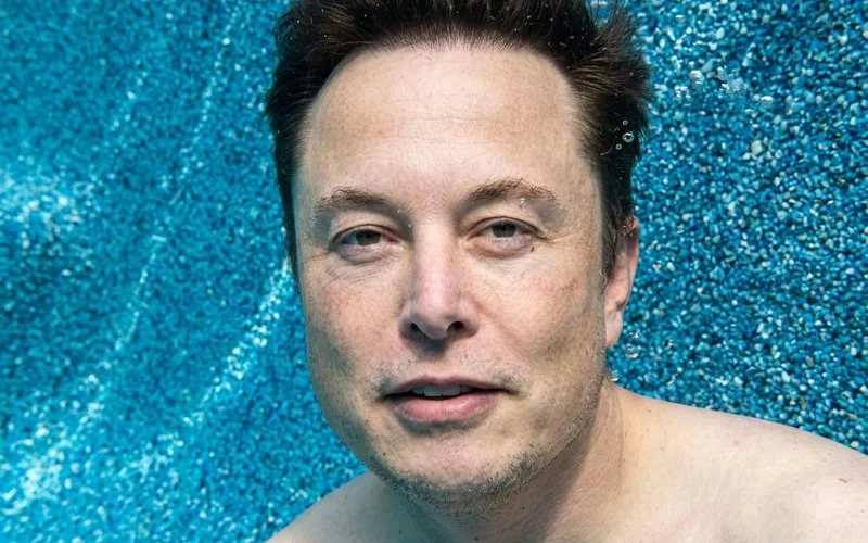 Mini-Pebble finish close-up with ultra-smooth texture